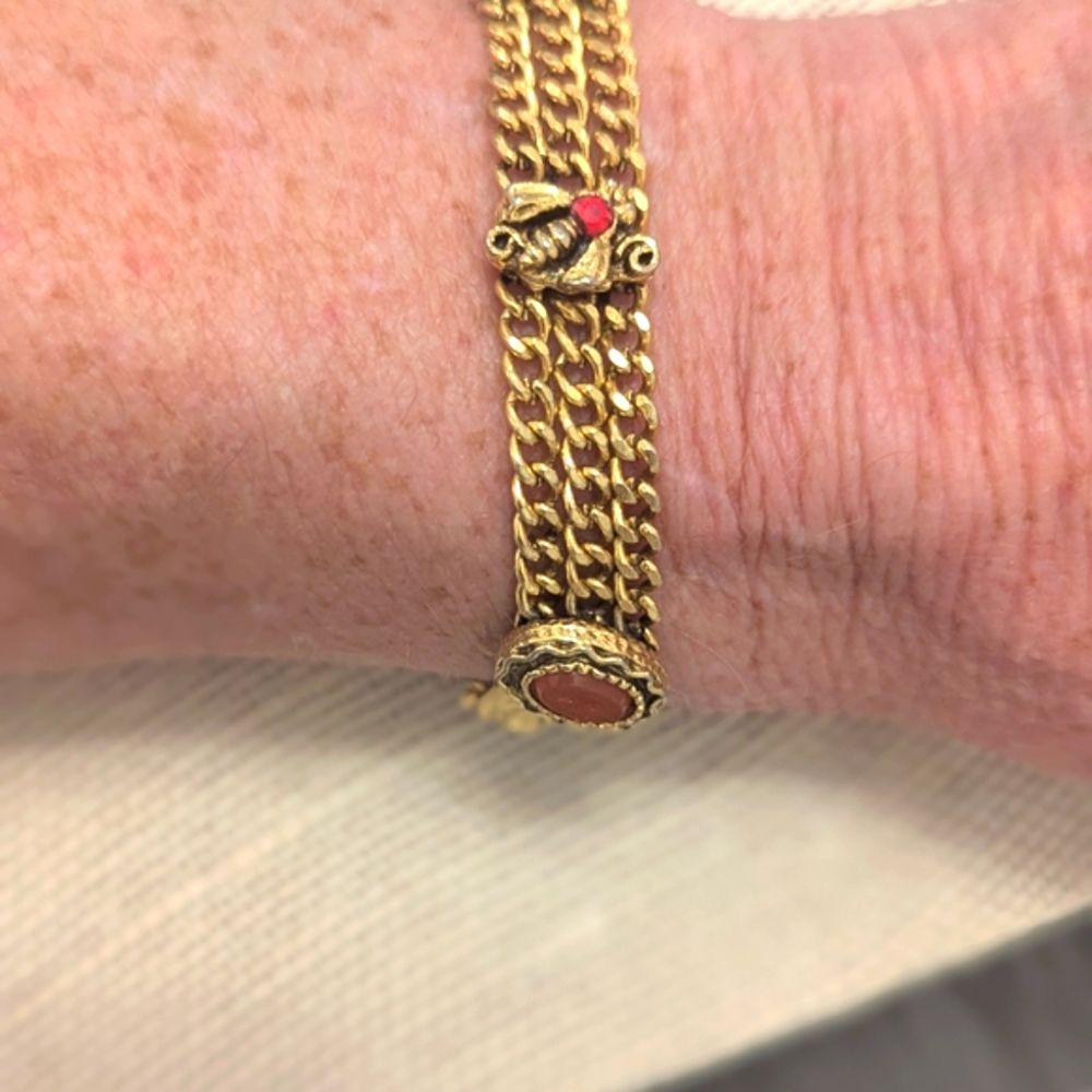 Vintage "Goldette", Signed Rhinestone Charm Bracelet - Picture 7 of 10